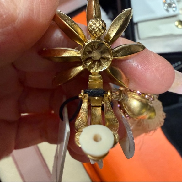 Sequin handmade artisan crystal flower silk Cream Tassel gold clip on Earrings - Picture 4 of 8